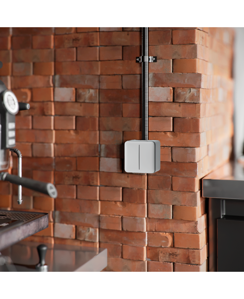 Caixa de montagem em superfície para um dispositivo LightSwitch ou Outlet
